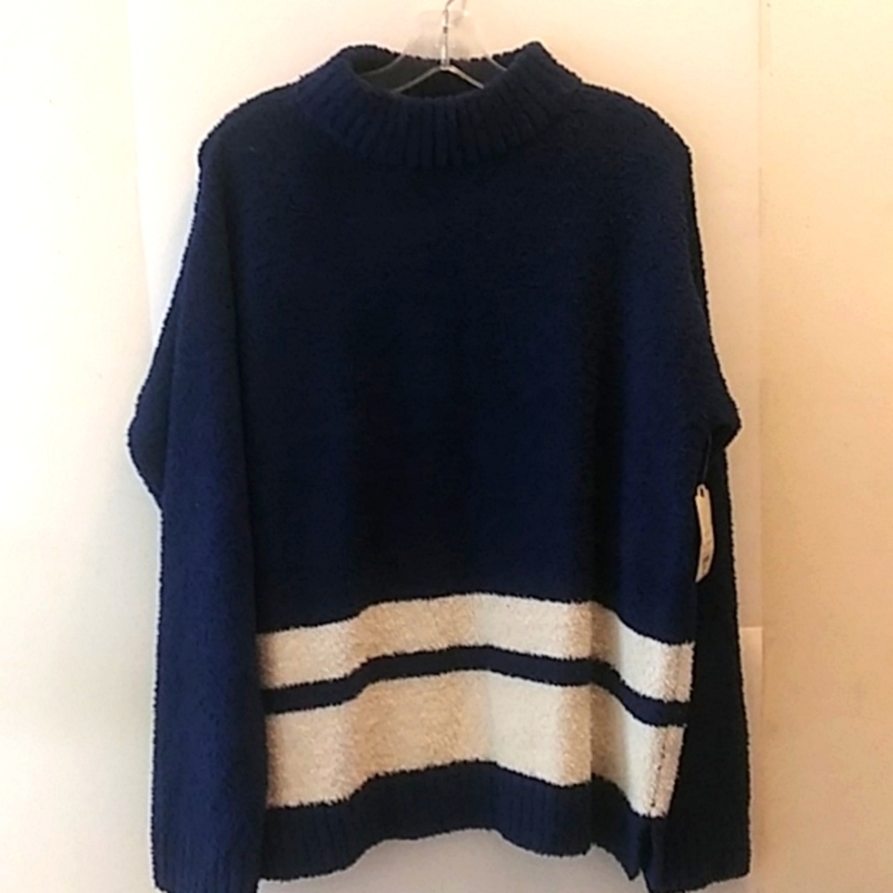 NWT Women's St. John's Bay Winter Sweater Size L.
